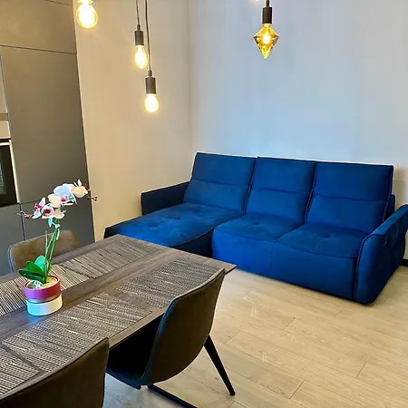 Elegant, 2 Floor *
